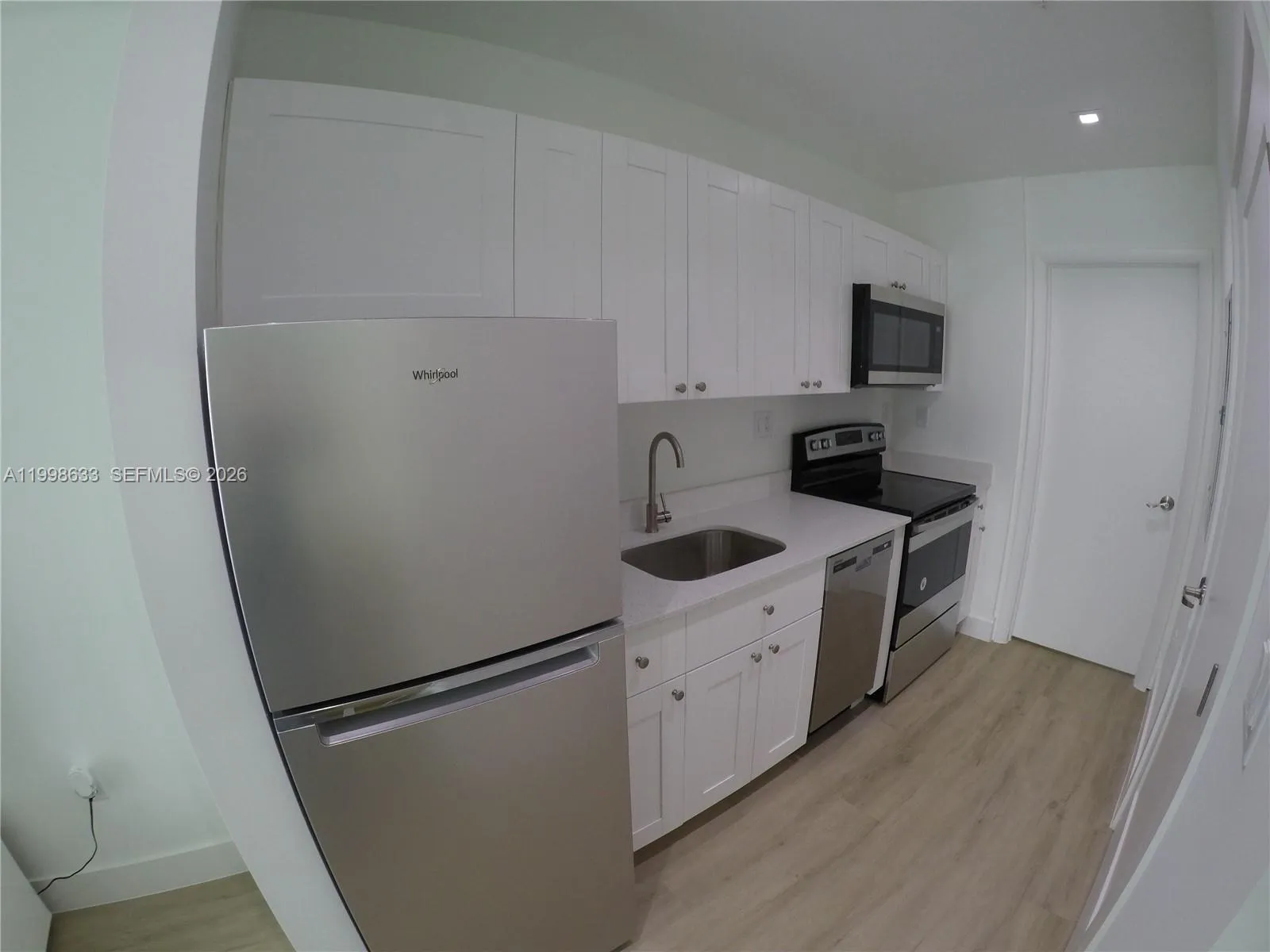 4100 Sw 64th Ave 409, Davie, Florida 33314, Davie, Florida 33314, 1 Bedroom Bedrooms, ,1 BathroomBathrooms,Residential Lease,For Rent,4100 Sw 64th Ave 409, Davie, Florida 33314,A11998633