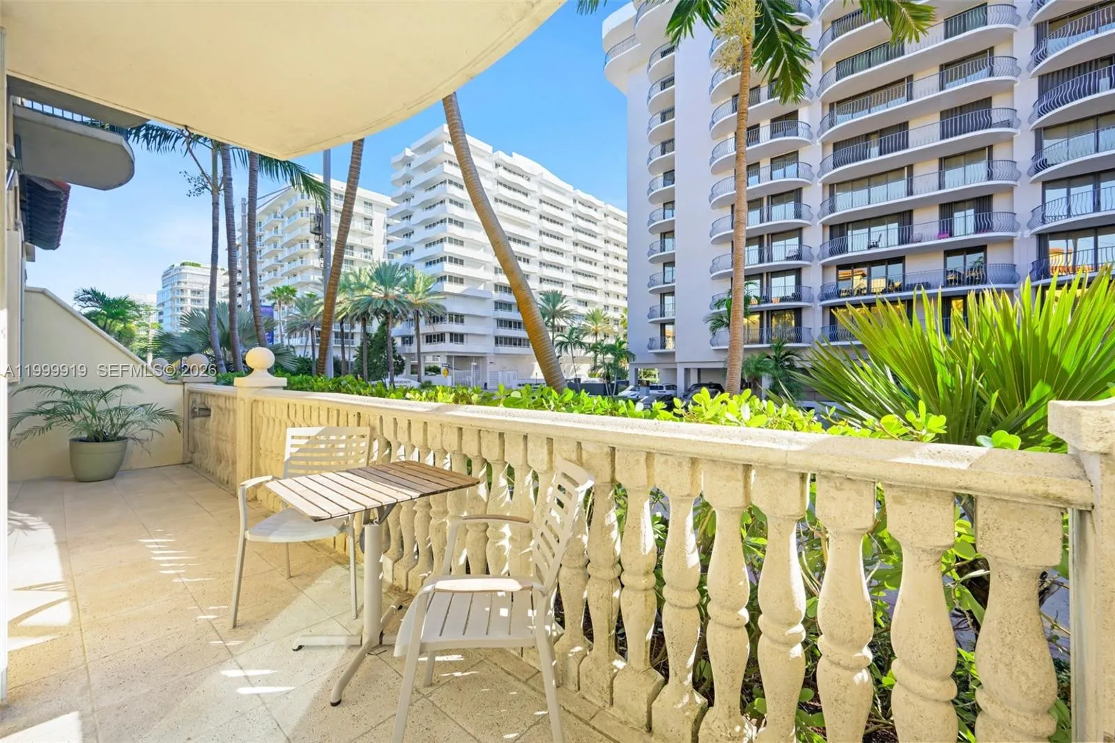8888 Collins Ave 105, Surfside, Florida 33154, Surfside, Florida 33154, 1 Bedroom Bedrooms, ,1 BathroomBathrooms,Residential Lease,For Rent,8888 Collins Ave 105, Surfside, Florida 33154,A11999919