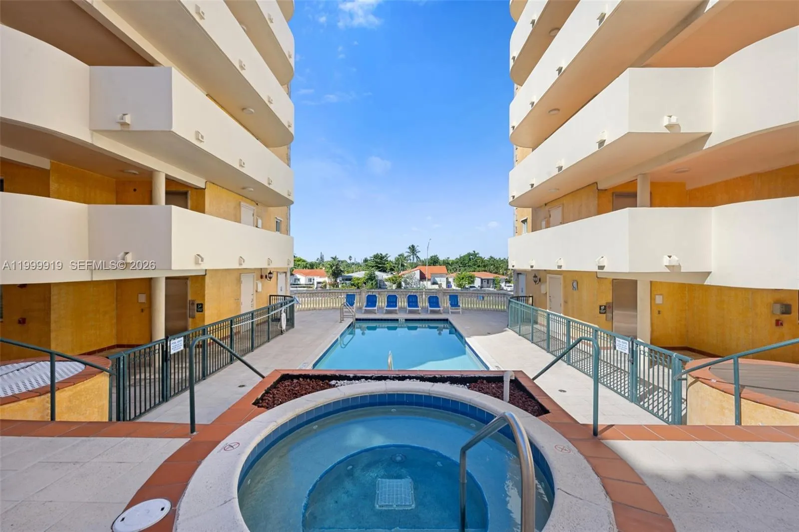 8888 Collins Ave 105, Surfside, Florida 33154, Surfside, Florida 33154, 1 Bedroom Bedrooms, ,1 BathroomBathrooms,Residential Lease,For Rent,8888 Collins Ave 105, Surfside, Florida 33154,A11999919