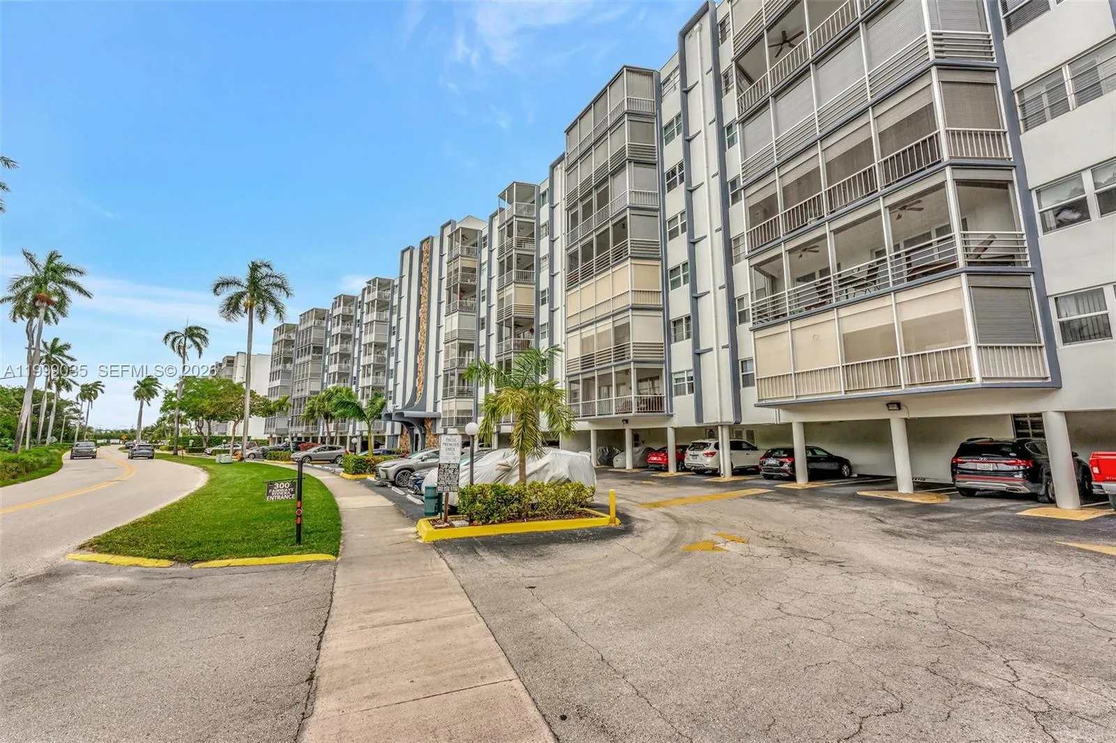 300 Diplomat Pkwy 606, Hallandale Beach, Florida 3, Hallandale Beach, Florida 33009, 1 Bedroom Bedrooms, ,1 BathroomBathrooms,Residential,For Sale,300 Diplomat Pkwy 606, Hallandale Beach, Florida 3,A11999035