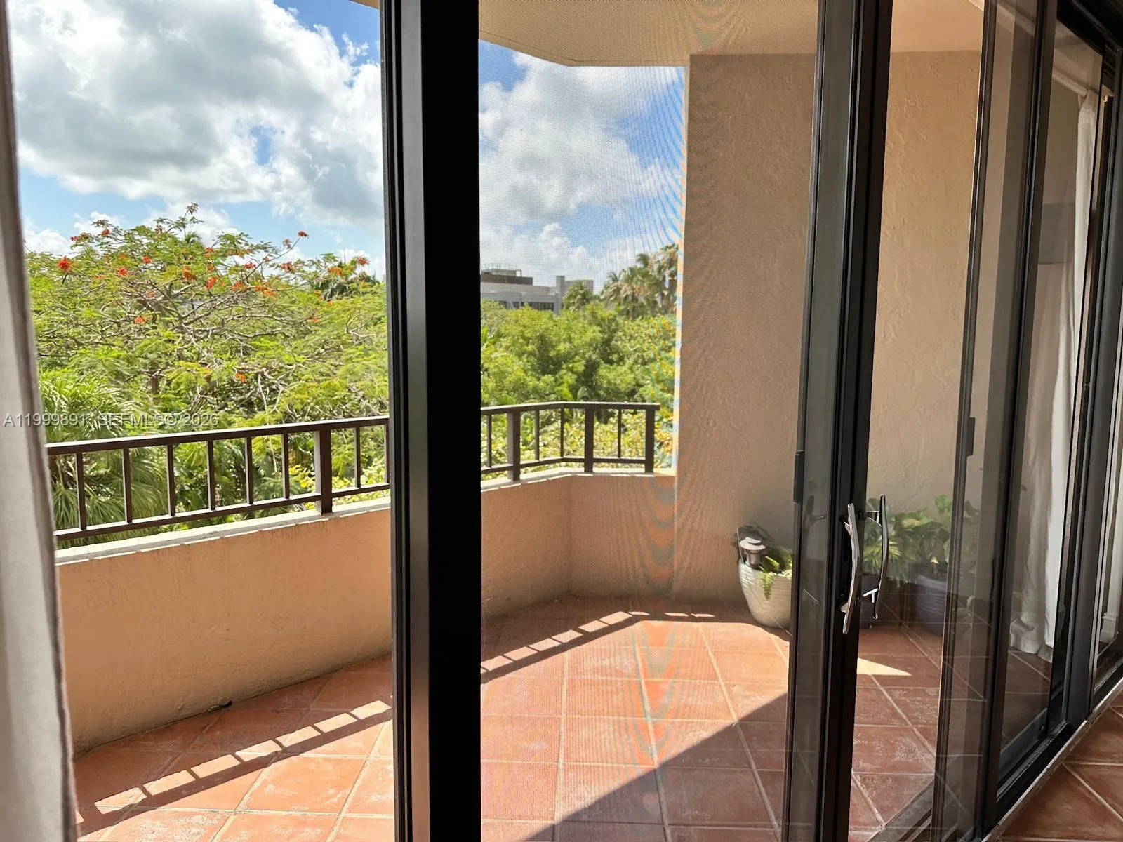 201 Crandon Blvd 304, Key Biscayne, Florida 33149, Key Biscayne, Florida 33149, 1 Bedroom Bedrooms, ,1 BathroomBathrooms,Residential Lease,For Rent,201 Crandon Blvd 304, Key Biscayne, Florida 33149,A11999891
