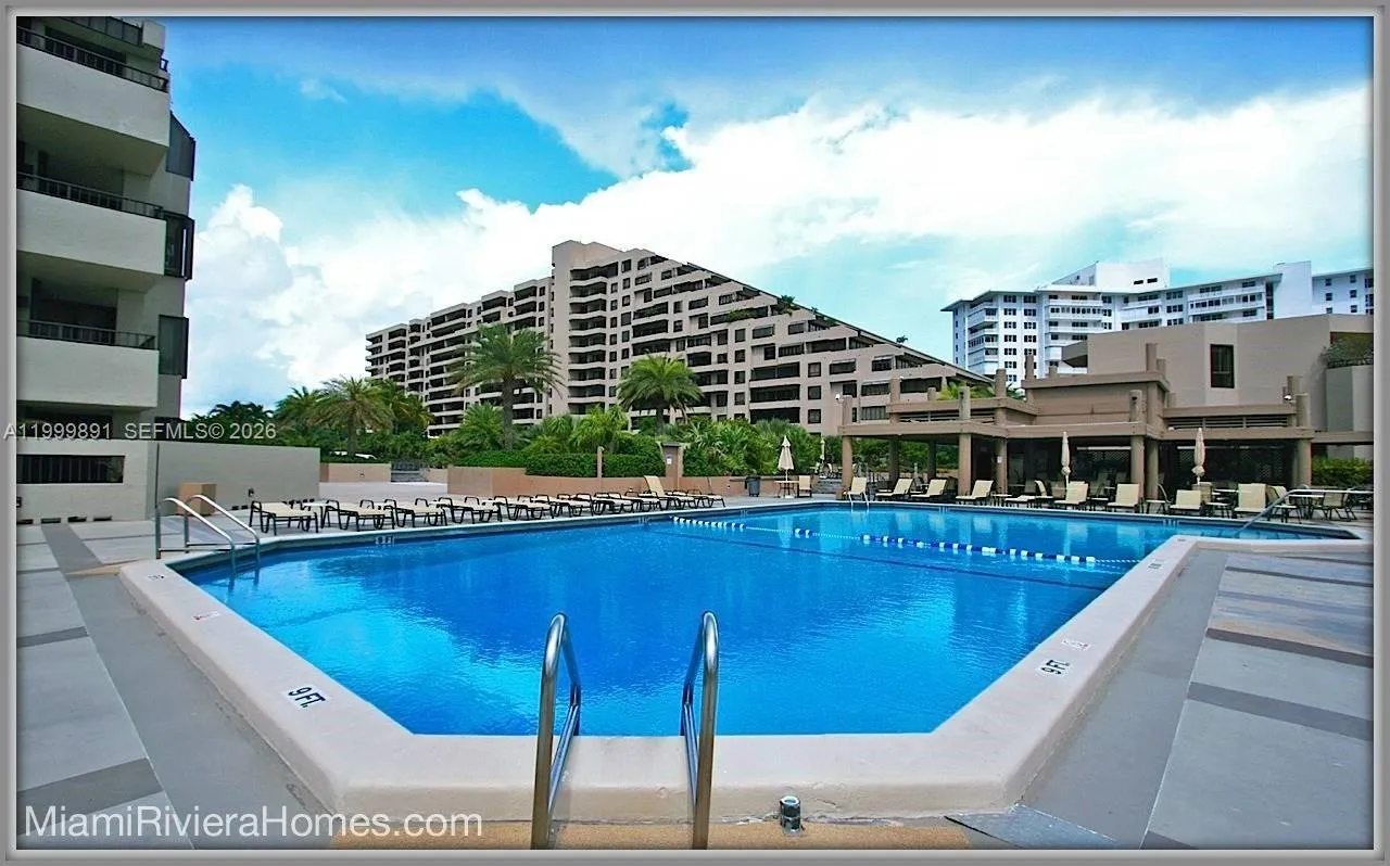 201 Crandon Blvd 304, Key Biscayne, Florida 33149, Key Biscayne, Florida 33149, 1 Bedroom Bedrooms, ,1 BathroomBathrooms,Residential Lease,For Rent,201 Crandon Blvd 304, Key Biscayne, Florida 33149,A11999891