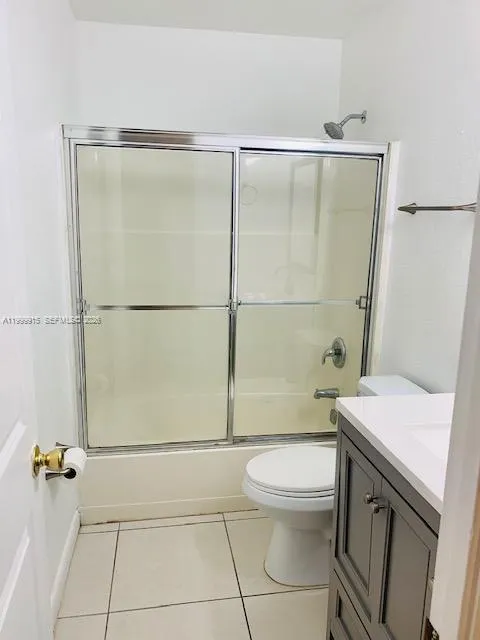 16119 Kingsmoor Way 16119, Miami Lakes, Florida 33, Miami Lakes, Florida 33014, 3 Bedrooms Bedrooms, ,2 BathroomsBathrooms,Residential Lease,For Rent,16119 Kingsmoor Way 16119, Miami Lakes, Florida 33,A11999915