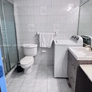 1670 Ne 191st St 403-3, Miami, Florida 33179, Miami, Florida 33179, 2 Bedrooms Bedrooms, ,2 BathroomsBathrooms,Residential Lease,For Rent,1670 Ne 191st St 403-3, Miami, Florida 33179,A11999932