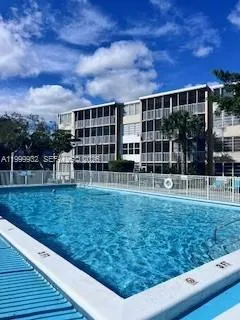 1670 Ne 191st St 403-3, Miami, Florida 33179, Miami, Florida 33179, 2 Bedrooms Bedrooms, ,2 BathroomsBathrooms,Residential Lease,For Rent,1670 Ne 191st St 403-3, Miami, Florida 33179,A11999932