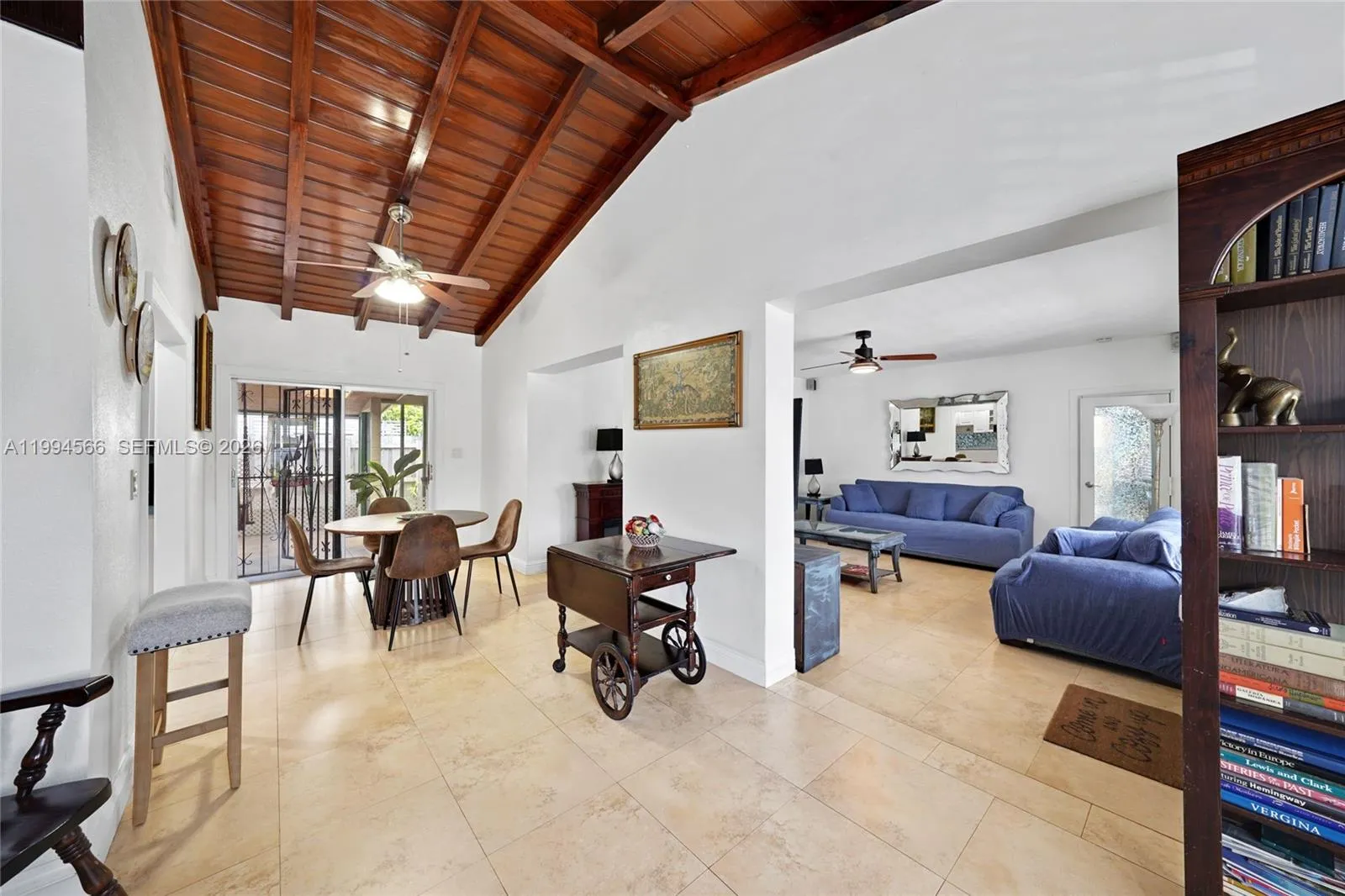 2834 Sw 33rd Ave, Miami, Florida 33133, Miami, Florida 33133, 3 Bedrooms Bedrooms, ,3 BathroomsBathrooms,Residential Lease,For Rent,2834 Sw 33rd Ave, Miami, Florida 33133,A11994566