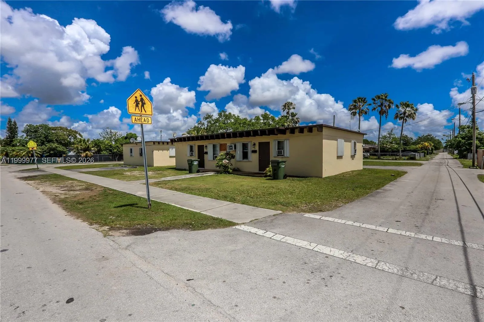 611 Sw 8th Ave, Homestead, Florida 33030, Homestead, Florida 33030, ,Residential Income,For Sale,611 Sw 8th Ave, Homestead, Florida 33030,A11999977