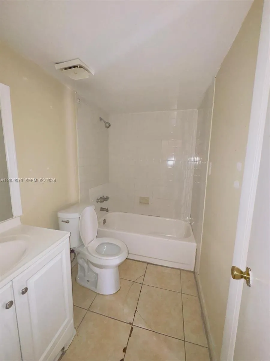19841 Sw 114th Ave 310, Miami, Florida 33157, Miami, Florida 33157, 2 Bedrooms Bedrooms, ,2 BathroomsBathrooms,Residential Lease,For Rent,19841 Sw 114th Ave 310, Miami, Florida 33157,A11999979