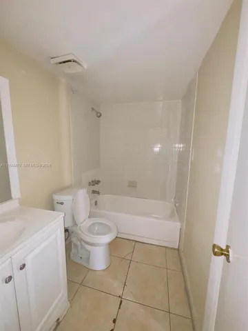 19841 Sw 114th Ave 310, Miami, Florida 33157