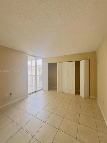 19841 Sw 114th Ave 310, Miami, Florida 33157