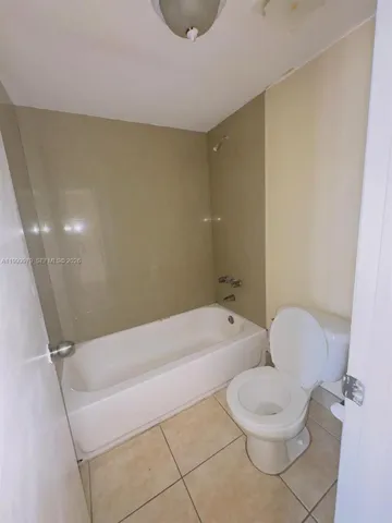 19841 Sw 114th Ave 310, Miami, Florida 33157