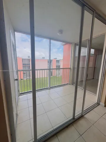 19841 Sw 114th Ave 310, Miami, Florida 33157