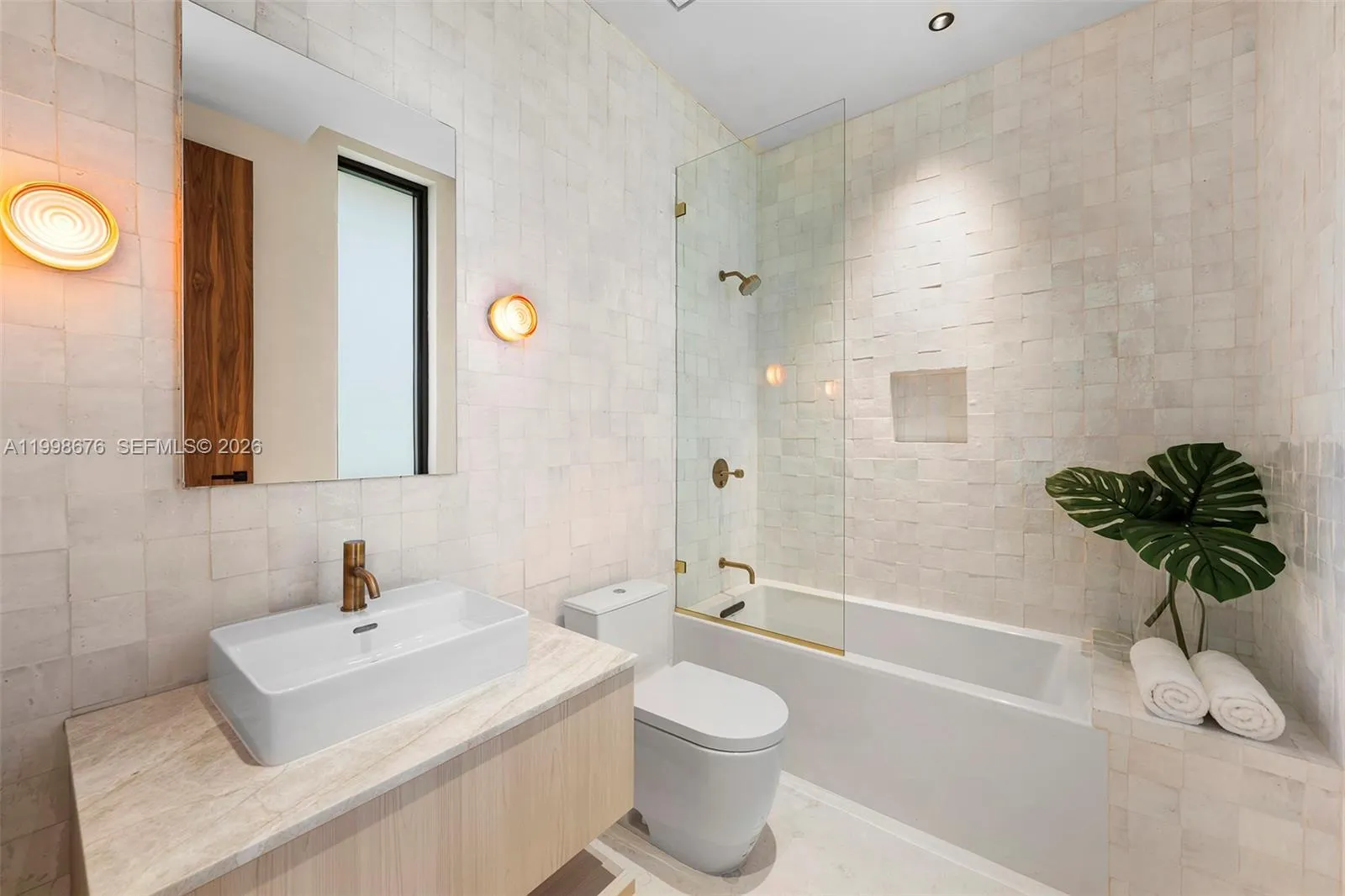 9640 W Broadview Dr, Bay Harbor Islands, Florida 3, Bay Harbor Islands, Florida 33154, 8 Bedrooms Bedrooms, ,8 BathroomsBathrooms,Residential,For Sale,9640 W Broadview Dr, Bay Harbor Islands, Florida 3,A11998676