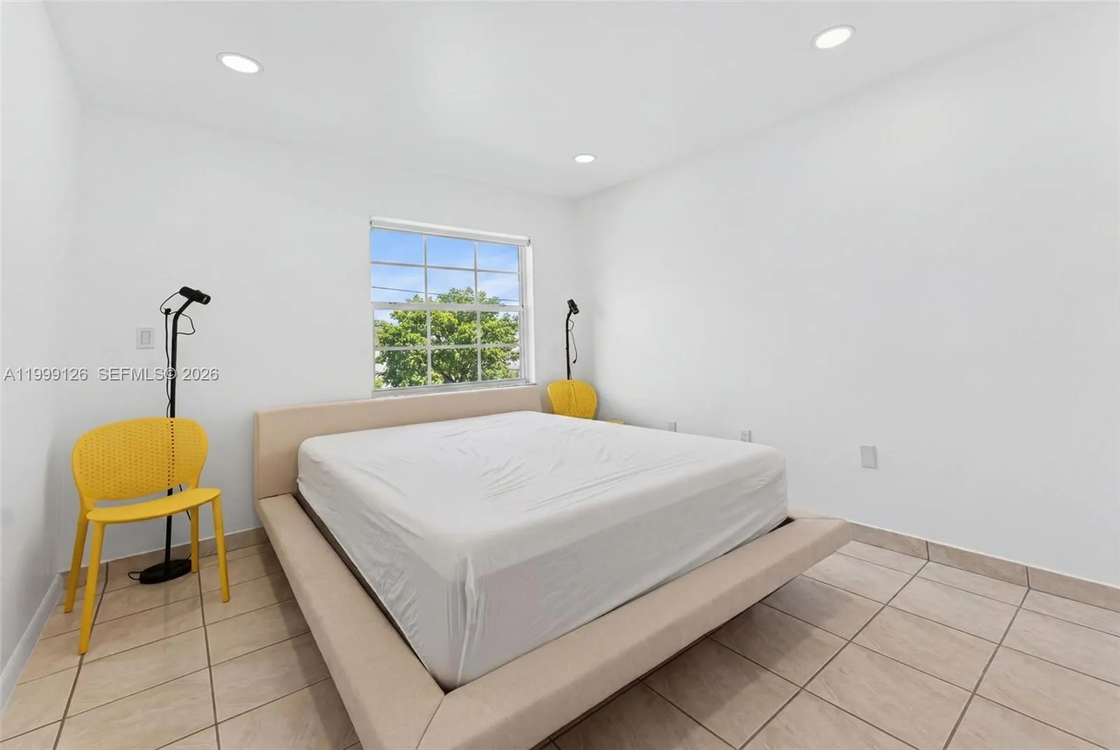 8250 Byron Ave 404, Miami Beach, Florida 33141, Miami Beach, Florida 33141, 2 Bedrooms Bedrooms, ,1 BathroomBathrooms,Residential Lease,For Rent,8250 Byron Ave 404, Miami Beach, Florida 33141,A11999126