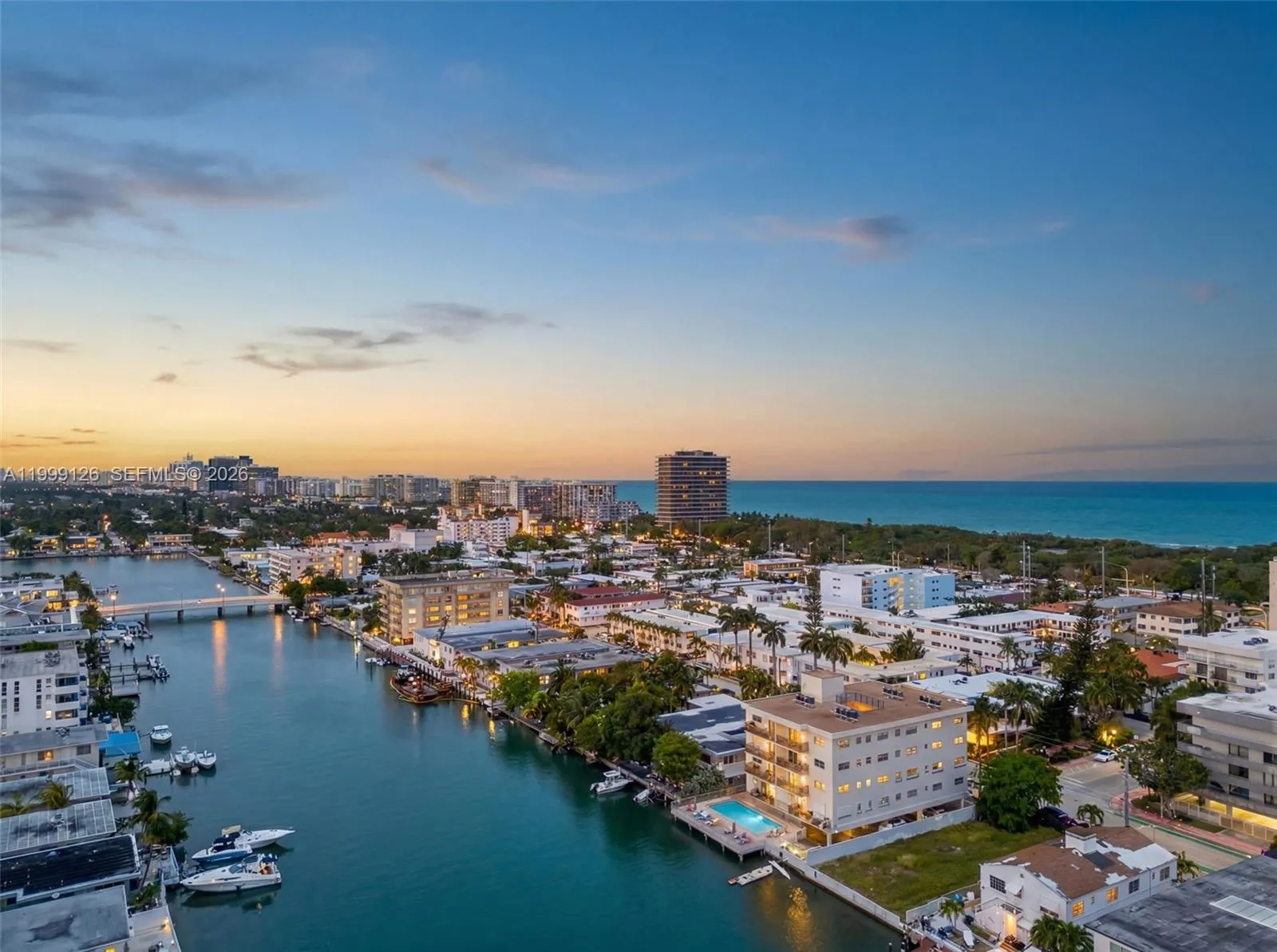 8250 Byron Ave 404, Miami Beach, Florida 33141, Miami Beach, Florida 33141, 2 Bedrooms Bedrooms, ,1 BathroomBathrooms,Residential Lease,For Rent,8250 Byron Ave 404, Miami Beach, Florida 33141,A11999126