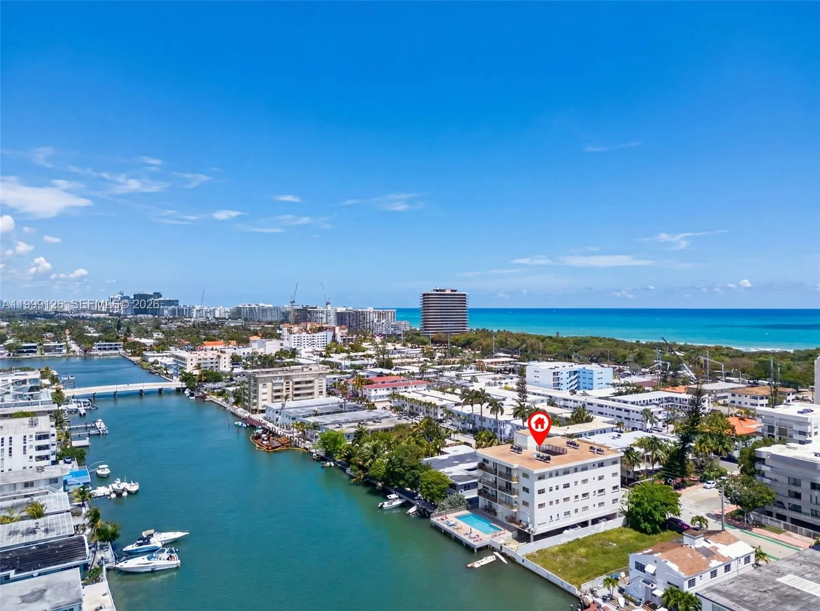 8250 Byron Ave 404, Miami Beach, Florida 33141, Miami Beach, Florida 33141, 2 Bedrooms Bedrooms, ,1 BathroomBathrooms,Residential Lease,For Rent,8250 Byron Ave 404, Miami Beach, Florida 33141,A11999126