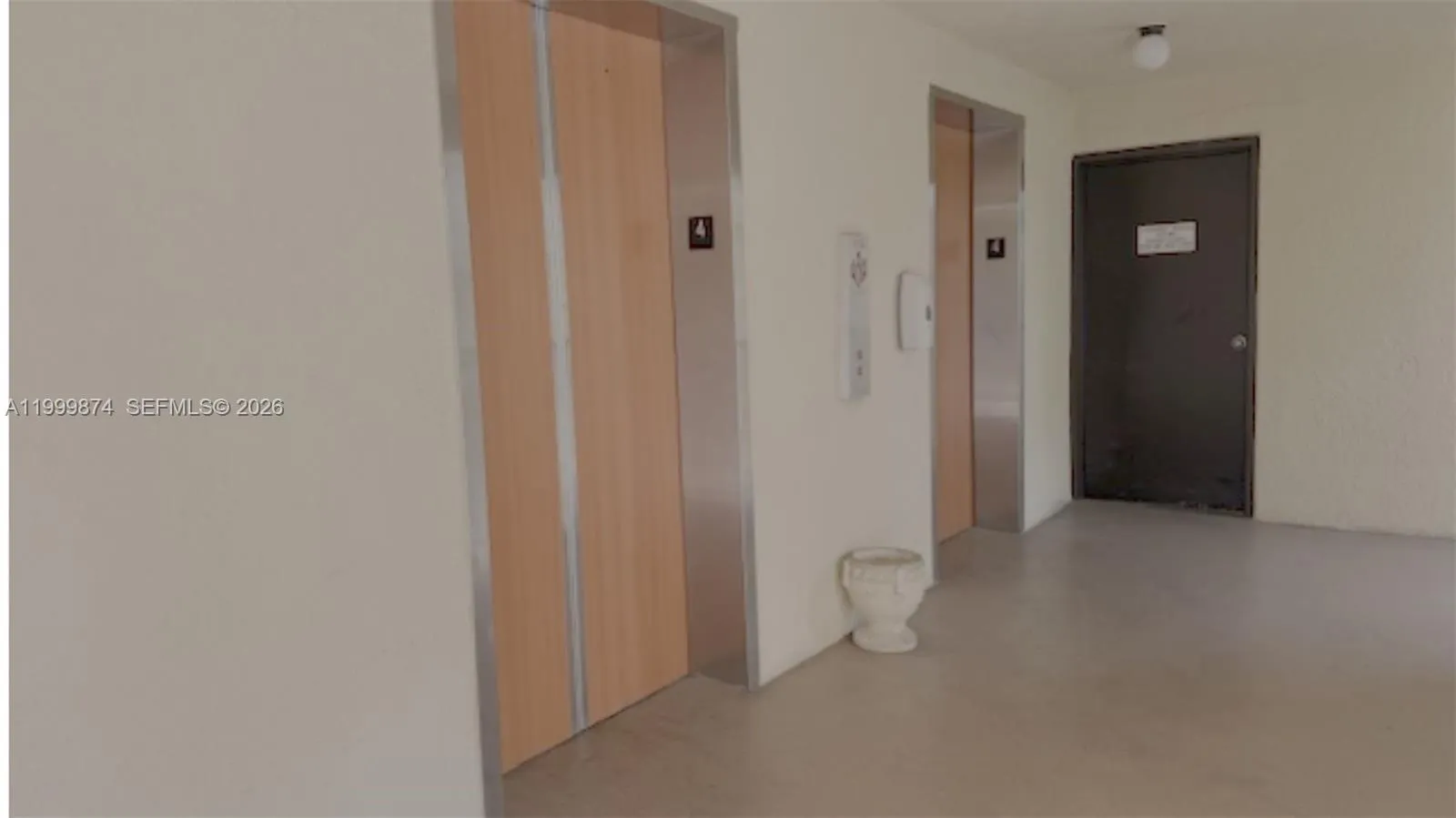 2311 S Cypress Bend Dr 419a, Pompano Beach, Florid, Pompano Beach, Florida 33069, 2 Bedrooms Bedrooms, ,2 BathroomsBathrooms,Residential,For Sale,2311 S Cypress Bend Dr 419a, Pompano Beach, Florid,A11999874