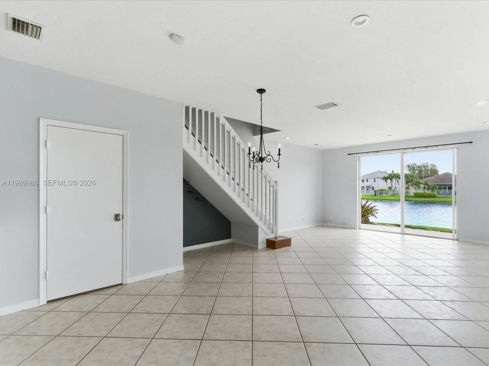 3776 San Simeon Cir, Weston, Florida 33331, Weston, Florida 33331, 4 Bedrooms Bedrooms, ,2 BathroomsBathrooms,Residential Lease,For Rent,3776 San Simeon Cir, Weston, Florida 33331,A11999986