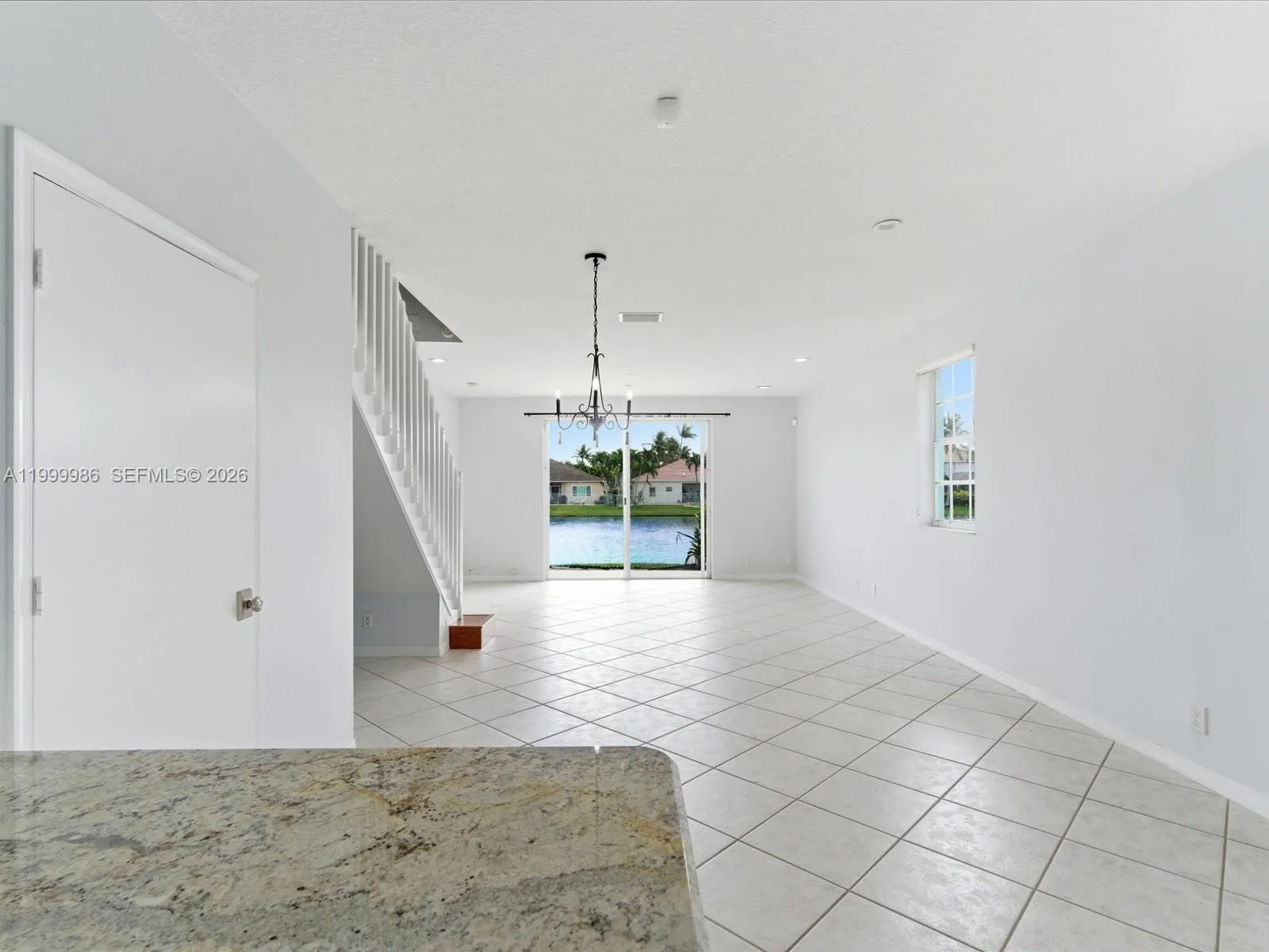 3776 San Simeon Cir, Weston, Florida 33331, Weston, Florida 33331, 4 Bedrooms Bedrooms, ,2 BathroomsBathrooms,Residential Lease,For Rent,3776 San Simeon Cir, Weston, Florida 33331,A11999986