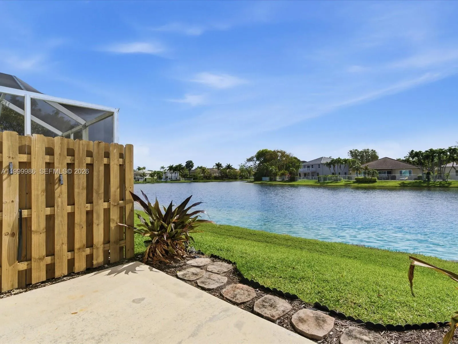 3776 San Simeon Cir, Weston, Florida 33331, Weston, Florida 33331, 4 Bedrooms Bedrooms, ,2 BathroomsBathrooms,Residential Lease,For Rent,3776 San Simeon Cir, Weston, Florida 33331,A11999986