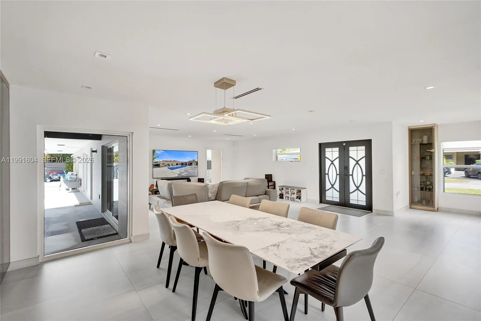 2126 Ne 187th St, North Miami Beach, Florida 33179, North Miami Beach, Florida 33179, 5 Bedrooms Bedrooms, ,3 BathroomsBathrooms,Residential,For Sale,2126 Ne 187th St, North Miami Beach, Florida 33179,A11991604