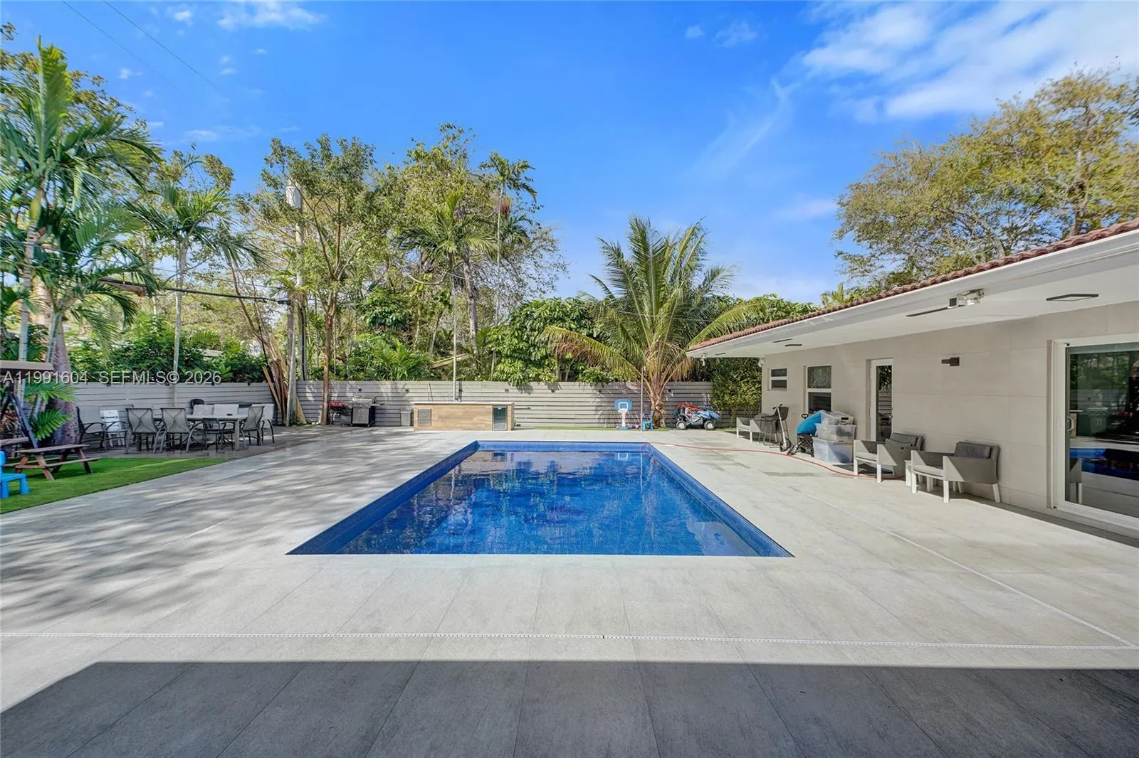 2126 Ne 187th St, North Miami Beach, Florida 33179, North Miami Beach, Florida 33179, 5 Bedrooms Bedrooms, ,3 BathroomsBathrooms,Residential,For Sale,2126 Ne 187th St, North Miami Beach, Florida 33179,A11991604