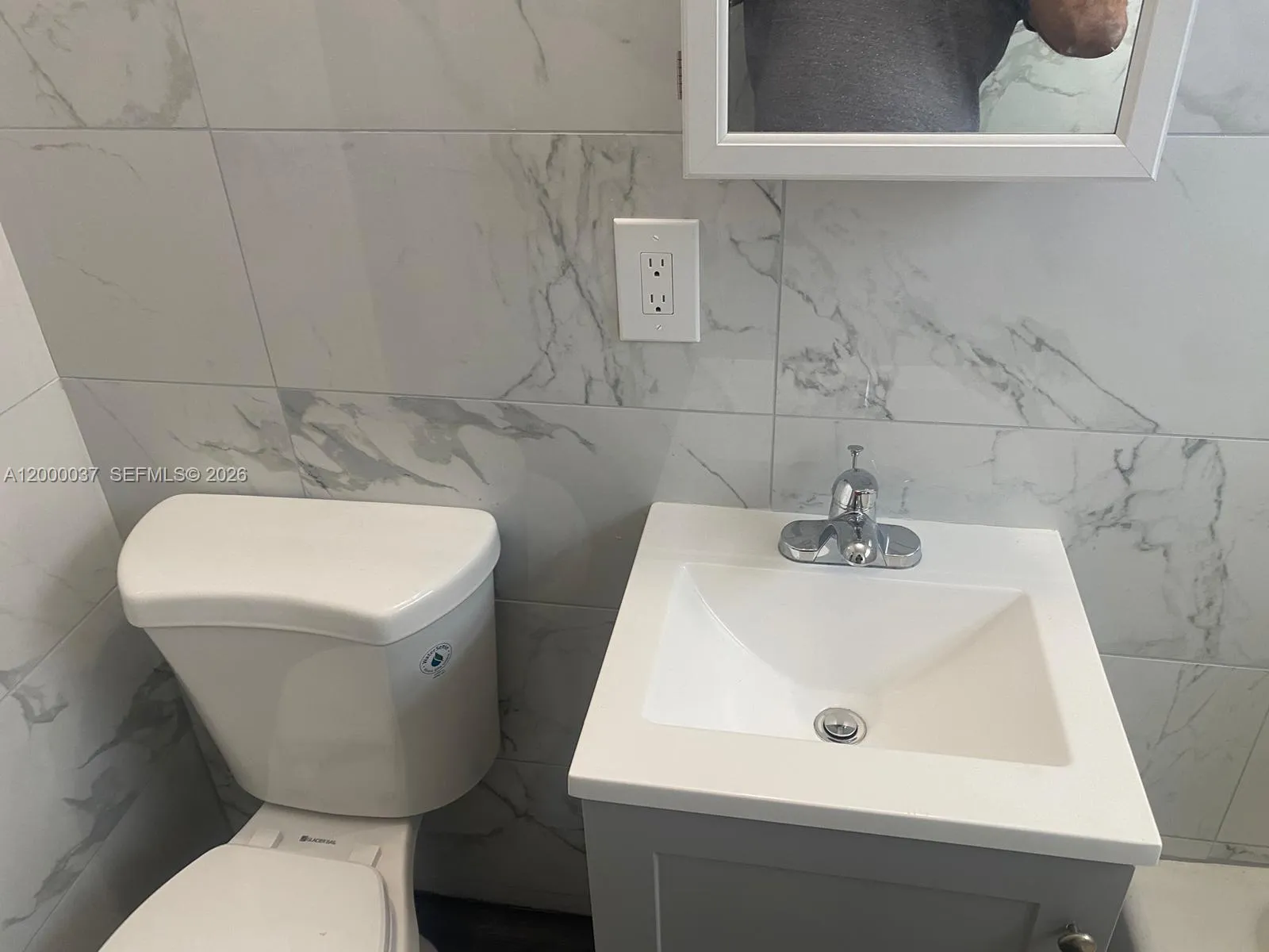 Miami Beach, Florida 33141, 4 Bedrooms Bedrooms, ,2 BathroomsBathrooms,Residential Lease,For Rent,A12000037