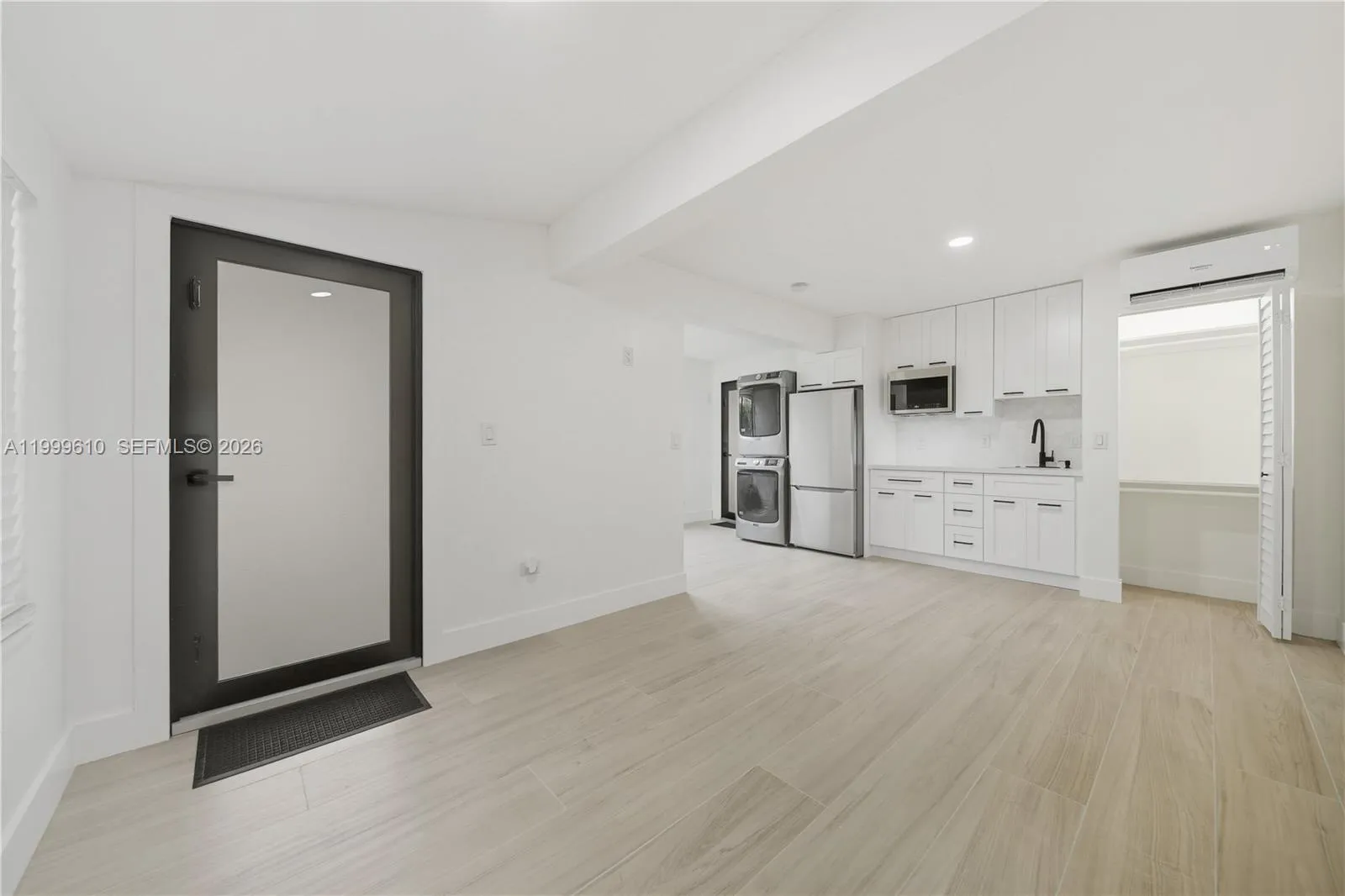 3101 Sw 106th Ave Studio, Miami, Florida 33165, Miami, Florida 33165, 1 Bedroom Bedrooms, ,1 BathroomBathrooms,Residential Lease,For Rent,3101 Sw 106th Ave Studio, Miami, Florida 33165,A11999610