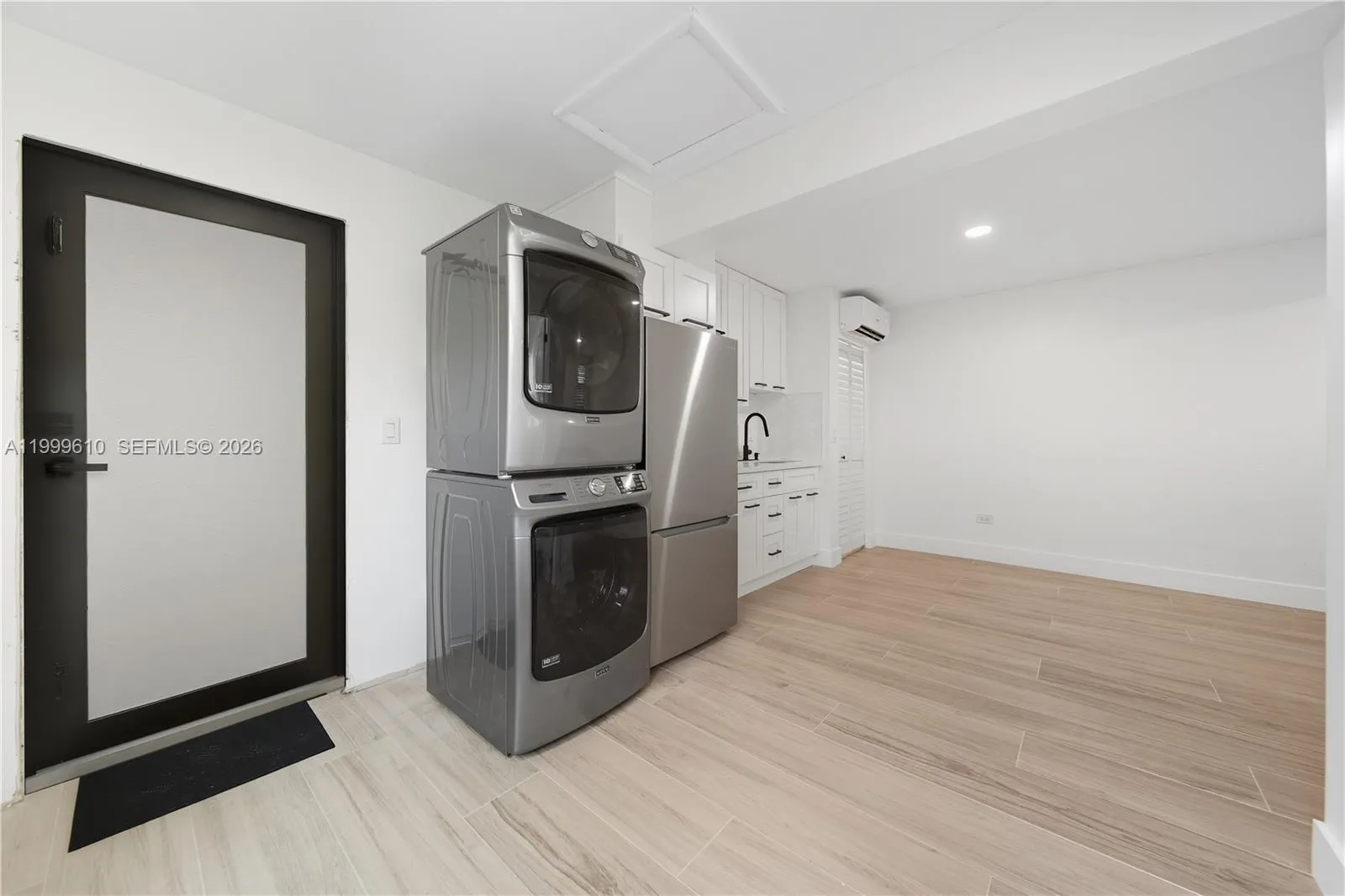 3101 Sw 106th Ave Studio, Miami, Florida 33165, Miami, Florida 33165, 1 Bedroom Bedrooms, ,1 BathroomBathrooms,Residential Lease,For Rent,3101 Sw 106th Ave Studio, Miami, Florida 33165,A11999610