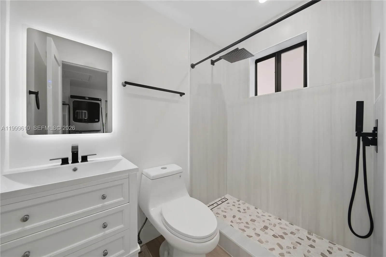 3101 Sw 106th Ave Studio, Miami, Florida 33165, Miami, Florida 33165, 1 Bedroom Bedrooms, ,1 BathroomBathrooms,Residential Lease,For Rent,3101 Sw 106th Ave Studio, Miami, Florida 33165,A11999610