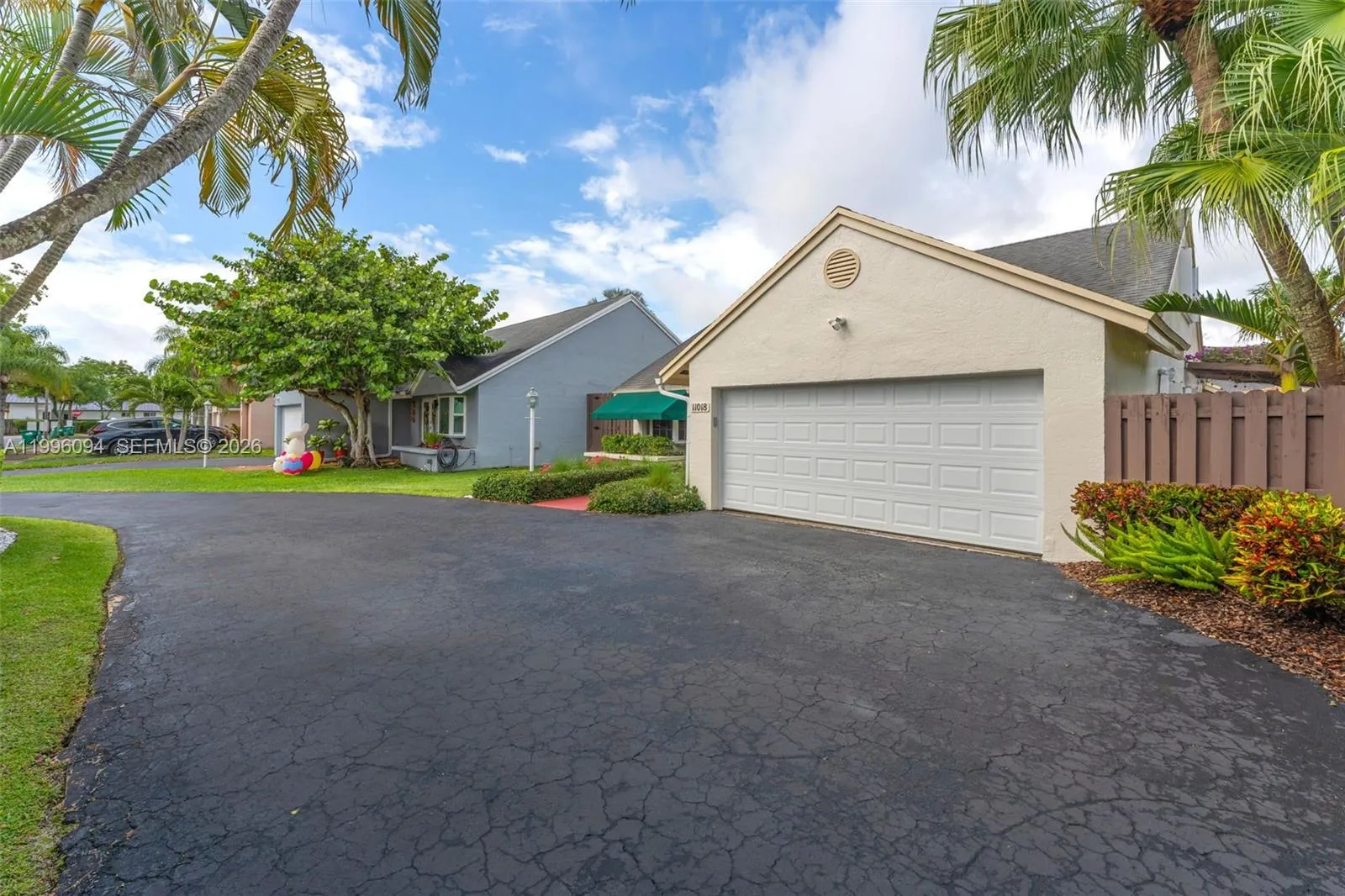 11018 Sw 147th Pl, Miami, Florida 33196, Miami, Florida 33196, 3 Bedrooms Bedrooms, ,3 BathroomsBathrooms,Residential,For Sale,11018 Sw 147th Pl, Miami, Florida 33196,A11996094