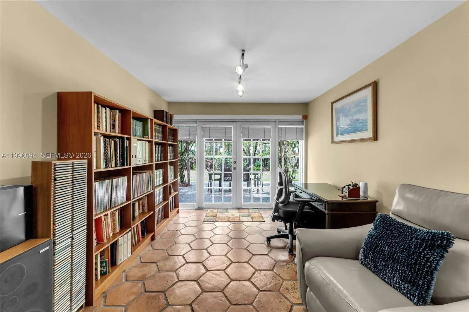 11018 Sw 147th Pl, Miami, Florida 33196, Miami, Florida 33196, 3 Bedrooms Bedrooms, ,3 BathroomsBathrooms,Residential,For Sale,11018 Sw 147th Pl, Miami, Florida 33196,A11996094