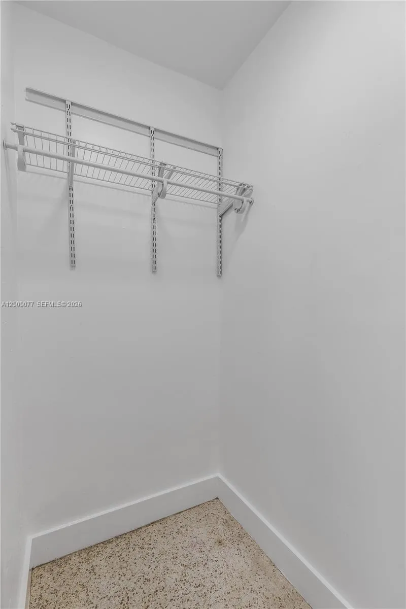 620 Sw 6th Ave 1, Miami, Florida 33130, Miami, Florida 33130, 1 Bedroom Bedrooms, ,1 BathroomBathrooms,Residential Lease,For Rent,620 Sw 6th Ave 1, Miami, Florida 33130,A12000077