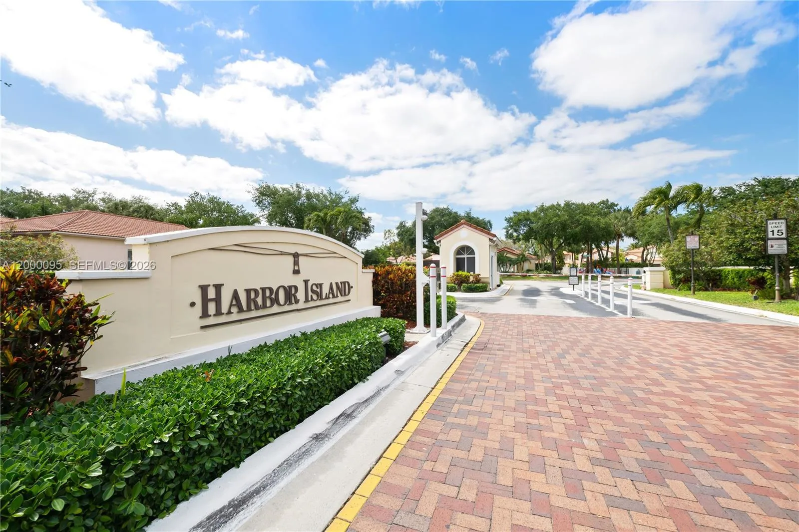 3844 Nw 63rd Ter, Coral Springs, Florida 33067, Coral Springs, Florida 33067, 4 Bedrooms Bedrooms, ,2 BathroomsBathrooms,Residential,For Sale,3844 Nw 63rd Ter, Coral Springs, Florida 33067,A12000095