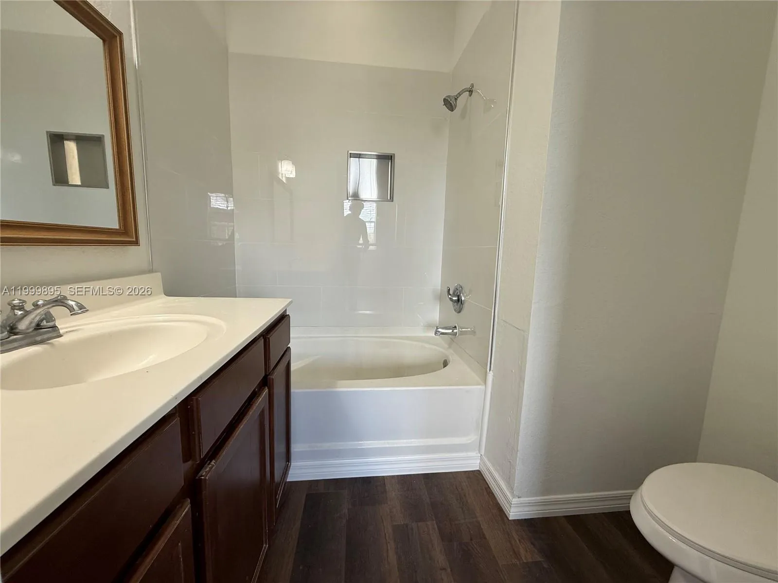 8800 Nw 107th Ct 219-10, Doral, Florida 33178, Doral, Florida 33178, 3 Bedrooms Bedrooms, ,2 BathroomsBathrooms,Residential Lease,For Rent,8800 Nw 107th Ct 219-10, Doral, Florida 33178,A11999895
