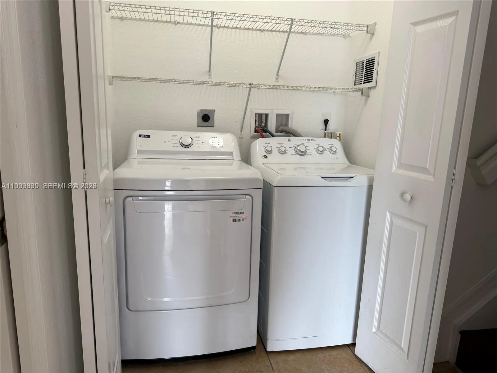 8800 Nw 107th Ct 219-10, Doral, Florida 33178, Doral, Florida 33178, 3 Bedrooms Bedrooms, ,2 BathroomsBathrooms,Residential Lease,For Rent,8800 Nw 107th Ct 219-10, Doral, Florida 33178,A11999895