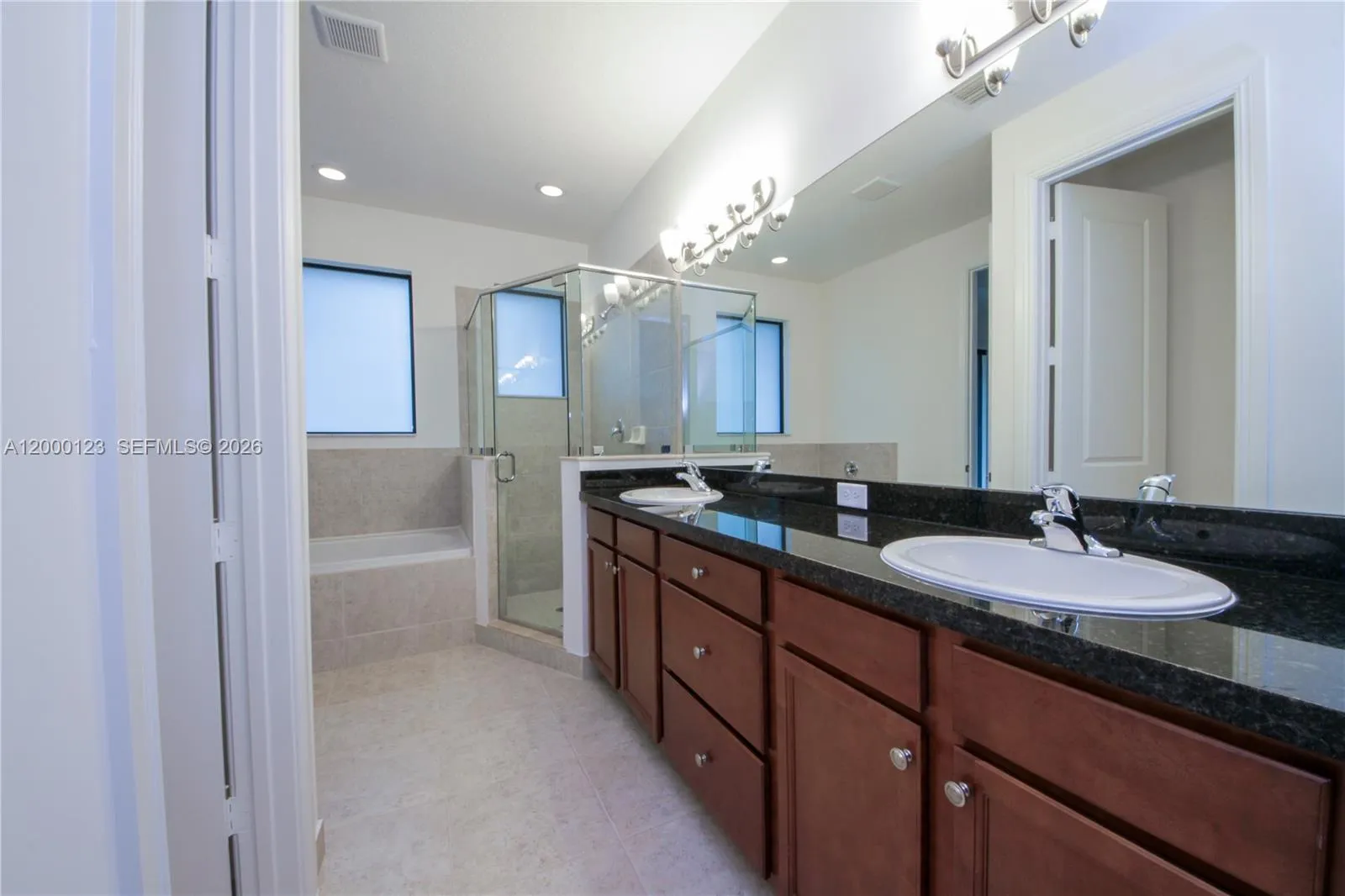 106 Sw 127th Terrace 106, Plantation, Florida 3332, Plantation, Florida 33325, 3 Bedrooms Bedrooms, ,2 BathroomsBathrooms,Residential Lease,For Rent,106 Sw 127th Terrace 106, Plantation, Florida 3332,A12000123