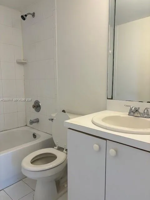 8231 Nw 8th St 2-102, Miami, Florida 33126, Miami, Florida 33126, 2 Bedrooms Bedrooms, ,2 BathroomsBathrooms,Residential,For Sale,8231 Nw 8th St 2-102, Miami, Florida 33126,A12000111
