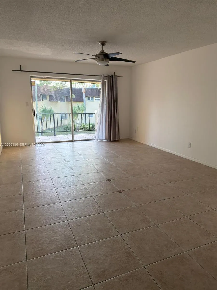 9108 Sw 137th Ter 16-3, Miami, Florida 33176, Miami, Florida 33176, 1 Bedroom Bedrooms, ,1 BathroomBathrooms,Residential Lease,For Rent,9108 Sw 137th Ter 16-3, Miami, Florida 33176,A12000135