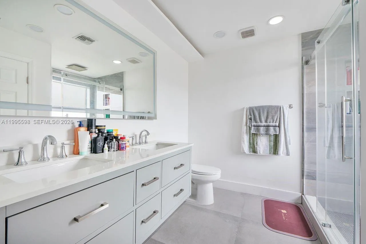 9602 Nw 8th Cir, Plantation, Florida 33324, Plantation, Florida 33324, 4 Bedrooms Bedrooms, ,2 BathroomsBathrooms,Residential,For Sale,9602 Nw 8th Cir, Plantation, Florida 33324,A11995598