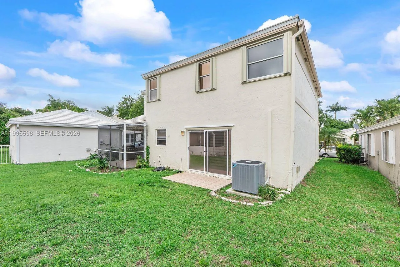 9602 Nw 8th Cir, Plantation, Florida 33324, Plantation, Florida 33324, 4 Bedrooms Bedrooms, ,2 BathroomsBathrooms,Residential,For Sale,9602 Nw 8th Cir, Plantation, Florida 33324,A11995598