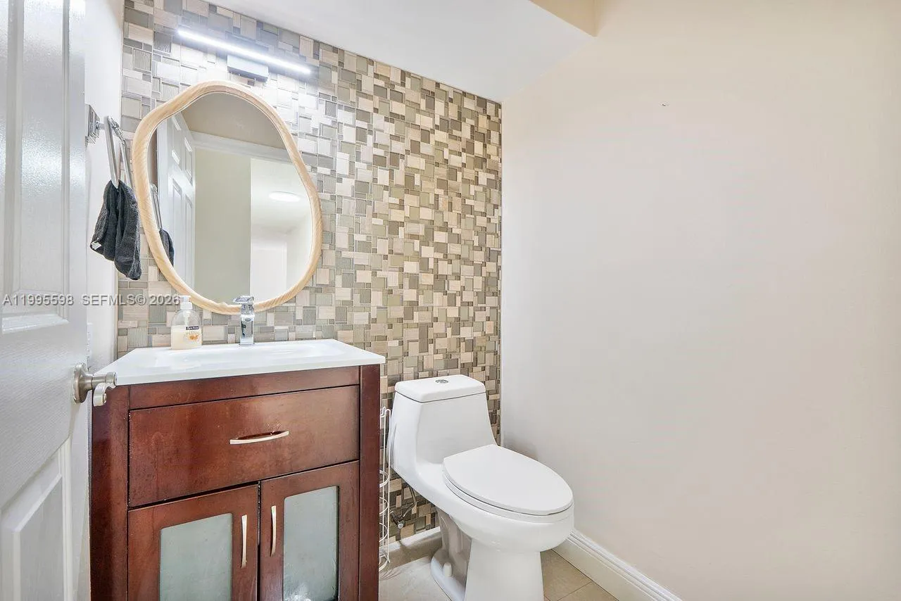 9602 Nw 8th Cir, Plantation, Florida 33324, Plantation, Florida 33324, 4 Bedrooms Bedrooms, ,2 BathroomsBathrooms,Residential,For Sale,9602 Nw 8th Cir, Plantation, Florida 33324,A11995598