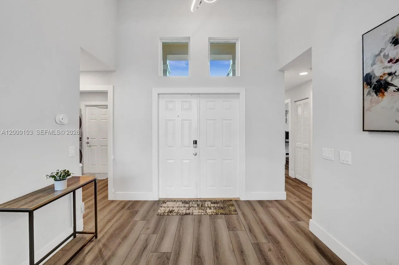 1063 Cedar Falls Dr 1063, Weston, Florida 33327, Weston, Florida 33327, 4 Bedrooms Bedrooms, ,2 BathroomsBathrooms,Residential Lease,For Rent,1063 Cedar Falls Dr 1063, Weston, Florida 33327,A12000103