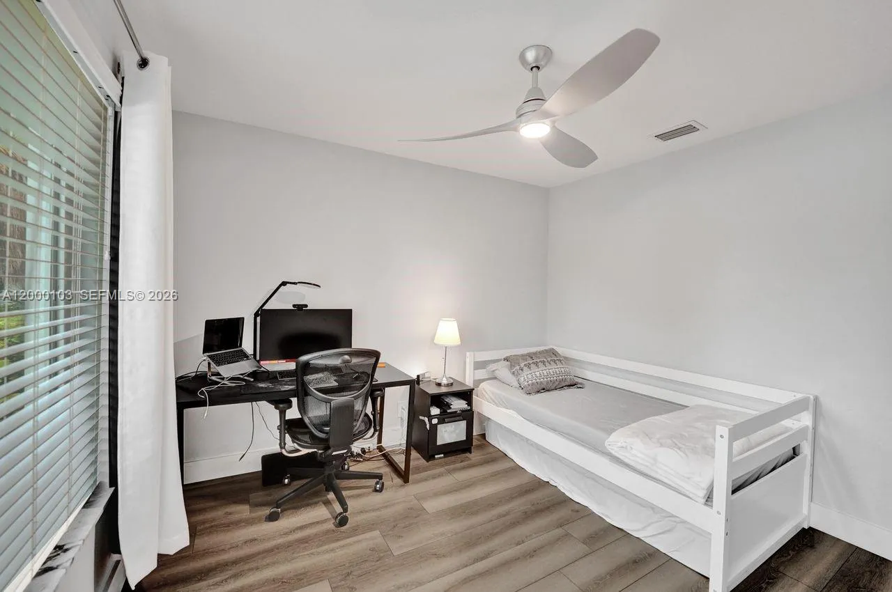 1063 Cedar Falls Dr 1063, Weston, Florida 33327, Weston, Florida 33327, 4 Bedrooms Bedrooms, ,2 BathroomsBathrooms,Residential Lease,For Rent,1063 Cedar Falls Dr 1063, Weston, Florida 33327,A12000103