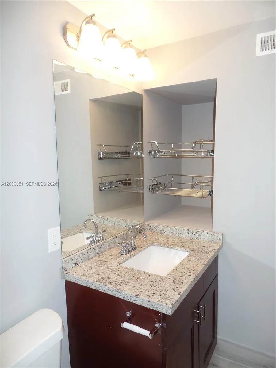 1239 Sw 46th Ave 908, Pompano Beach, Florida 33069, Pompano Beach, Florida 33069, 1 Bedroom Bedrooms, ,1 BathroomBathrooms,Residential Lease,For Rent,1239 Sw 46th Ave 908, Pompano Beach, Florida 33069,A12000051