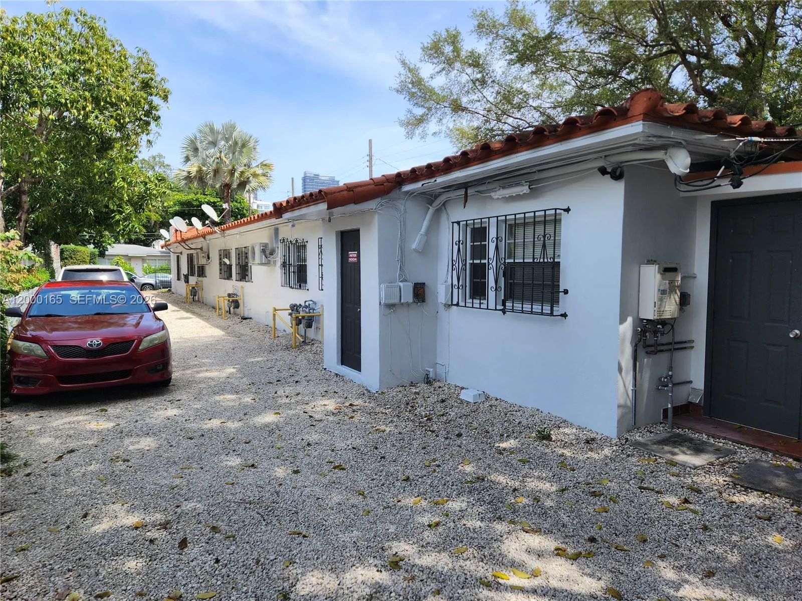 620 Sw 6th Ave 2, Miami, Florida 33130, Miami, Florida 33130, ,1 BathroomBathrooms,Residential Lease,For Rent,620 Sw 6th Ave 2, Miami, Florida 33130,A12000165
