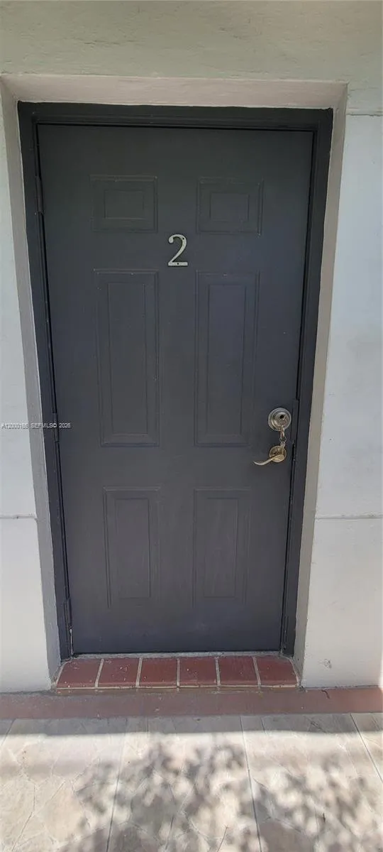 620 Sw 6th Ave 2, Miami, Florida 33130, Miami, Florida 33130, ,1 BathroomBathrooms,Residential Lease,For Rent,620 Sw 6th Ave 2, Miami, Florida 33130,A12000165