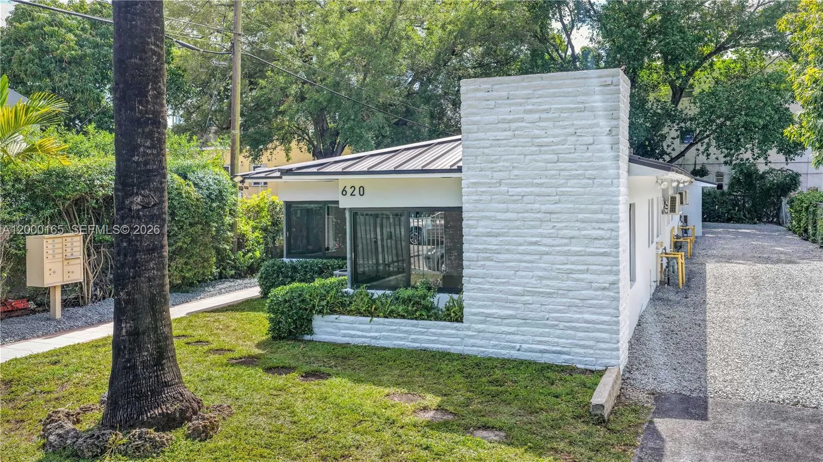 620 Sw 6th Ave 2, Miami, Florida 33130, Miami, Florida 33130, ,1 BathroomBathrooms,Residential Lease,For Rent,620 Sw 6th Ave 2, Miami, Florida 33130,A12000165