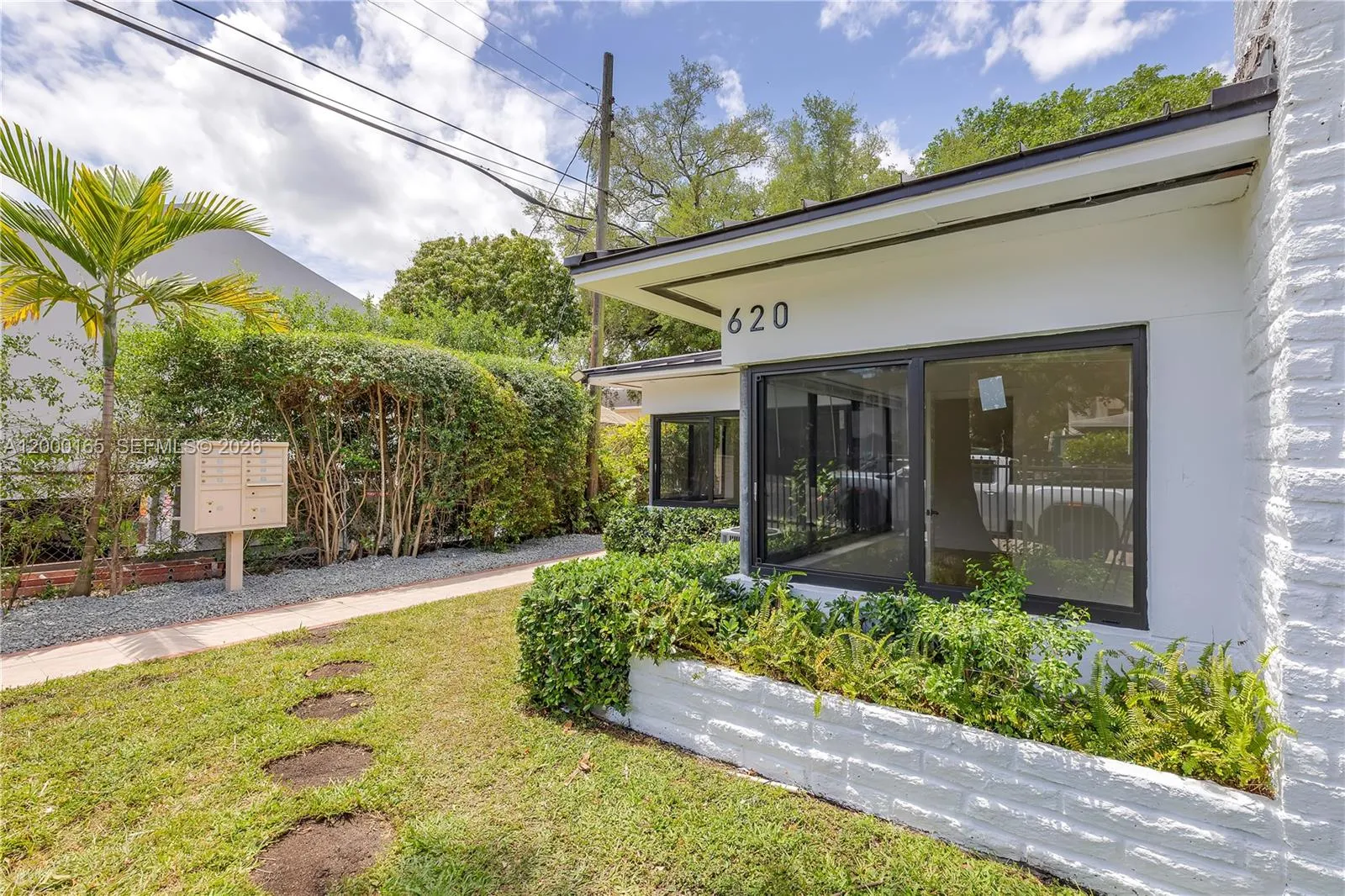 620 Sw 6th Ave 2, Miami, Florida 33130, Miami, Florida 33130, ,1 BathroomBathrooms,Residential Lease,For Rent,620 Sw 6th Ave 2, Miami, Florida 33130,A12000165