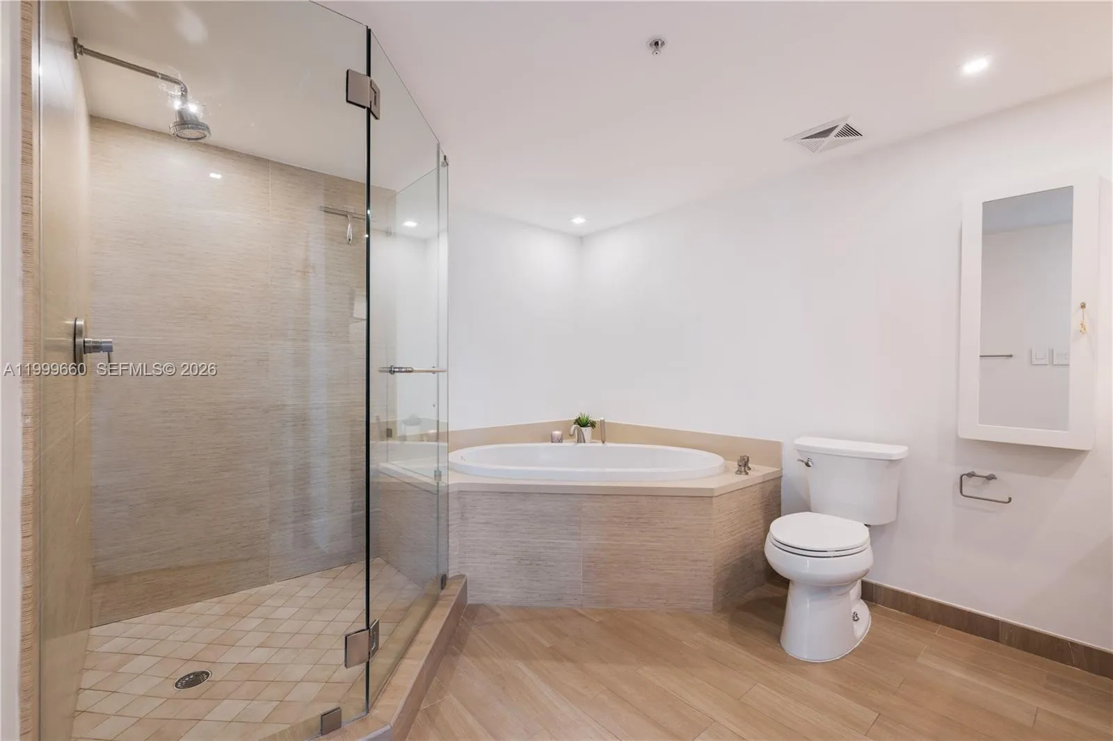 7928 East Drive 106, North Bay Village, Florida 33, North Bay Village, Florida 33141, 4 Bedrooms Bedrooms, ,3 BathroomsBathrooms,Residential,For Sale,7928 East Drive 106, North Bay Village, Florida 33,A11999660